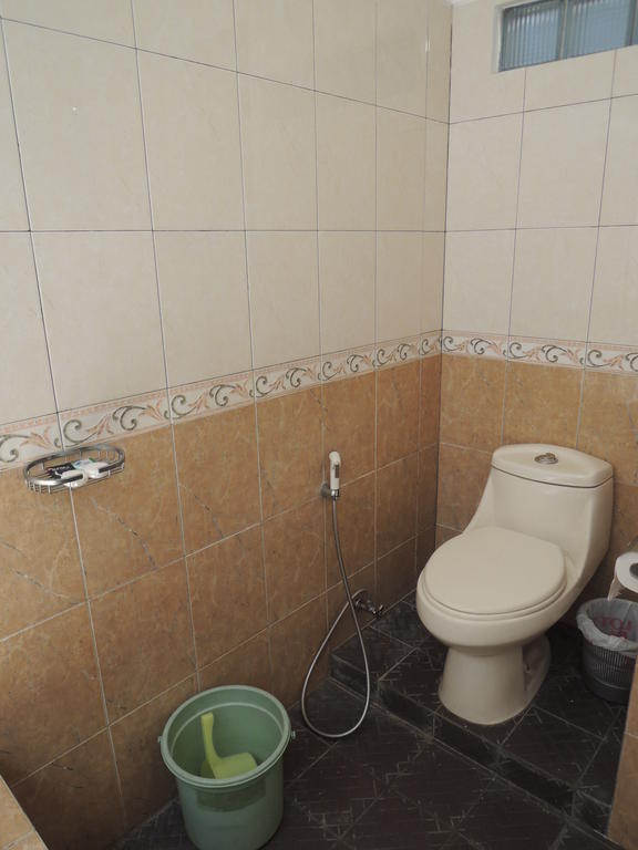 Rumah Polonia Guest House Giacarta Camera foto